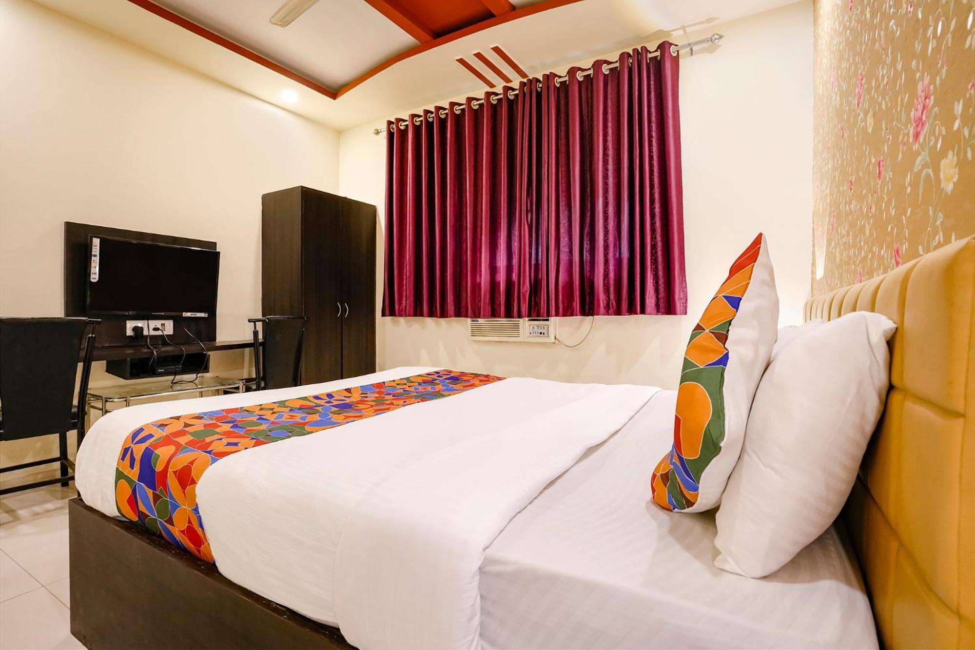 Capital O 71375 Hotel Sai Vihar Lodging&Boarding Kolshet Bagian luar foto