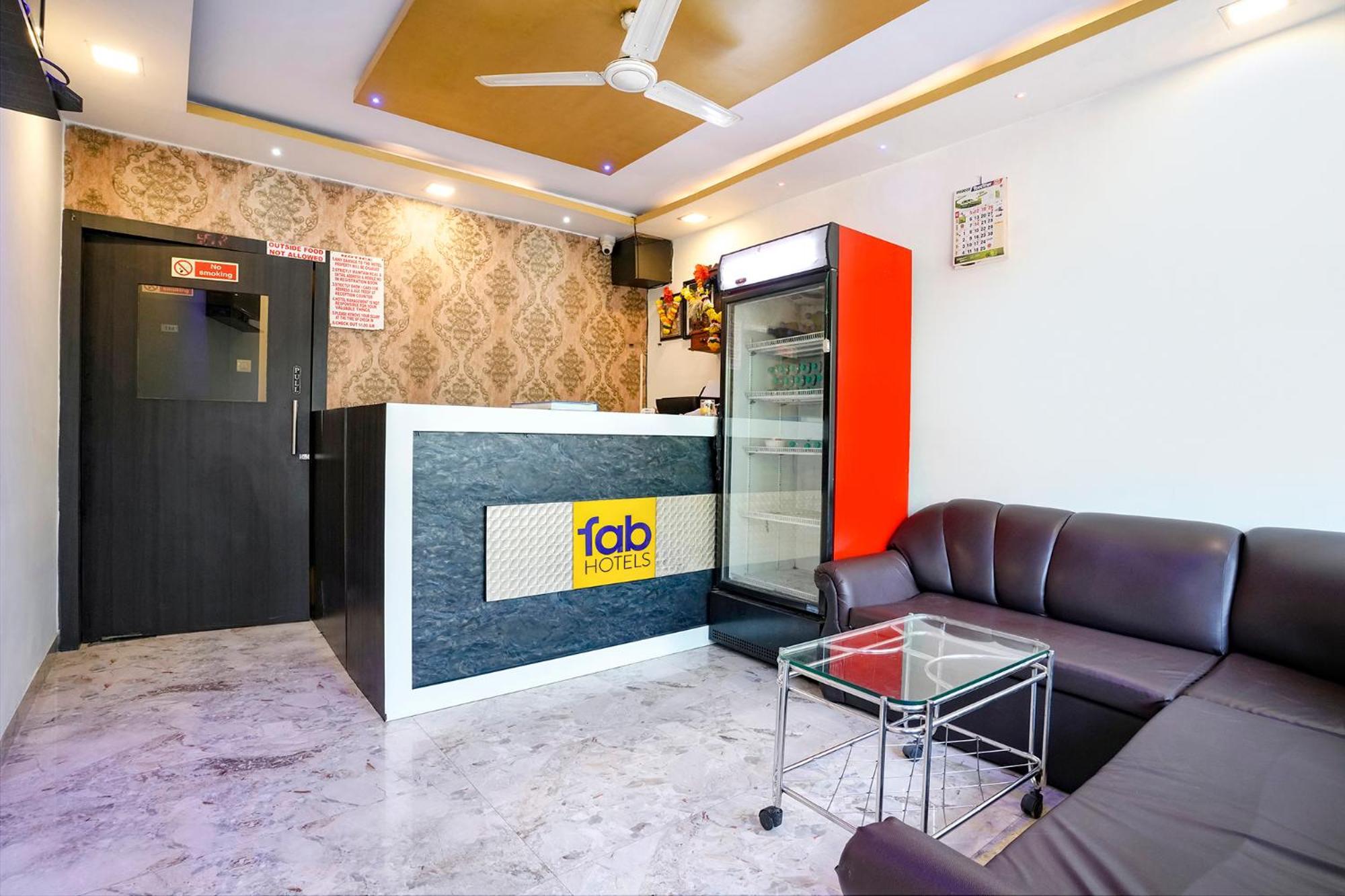 Capital O 71375 Hotel Sai Vihar Lodging&Boarding Kolshet Bagian luar foto